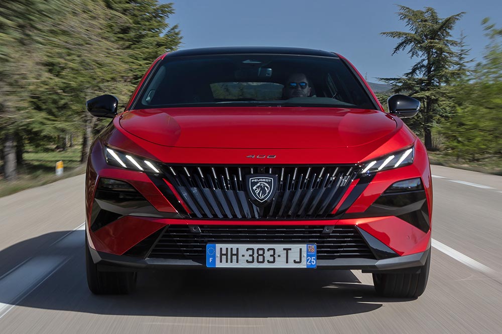 https://autogreeknews.gr/wp-content/uploads/2026/05/Peugeot-408-MY26-12.jpg
