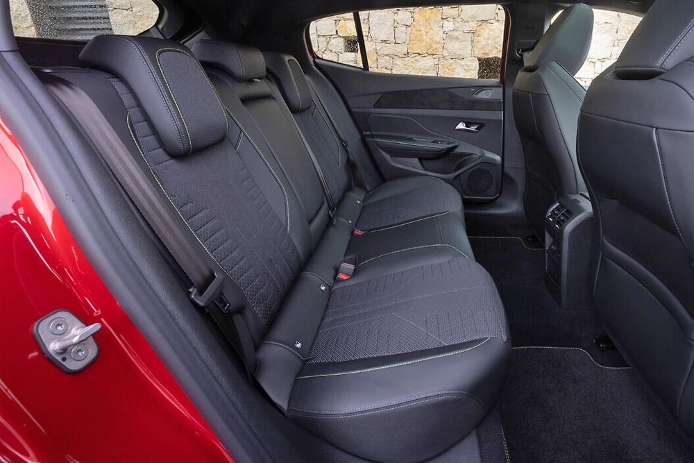 https://autogreeknews.gr/wp-content/uploads/2026/05/Peugeot-408-MY26-14-1.jpg