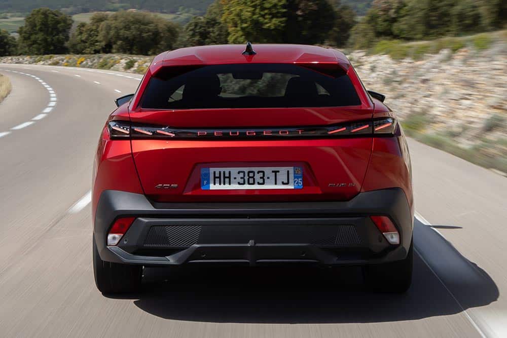 https://autogreeknews.gr/wp-content/uploads/2026/05/Peugeot-408-MY26-14.jpg