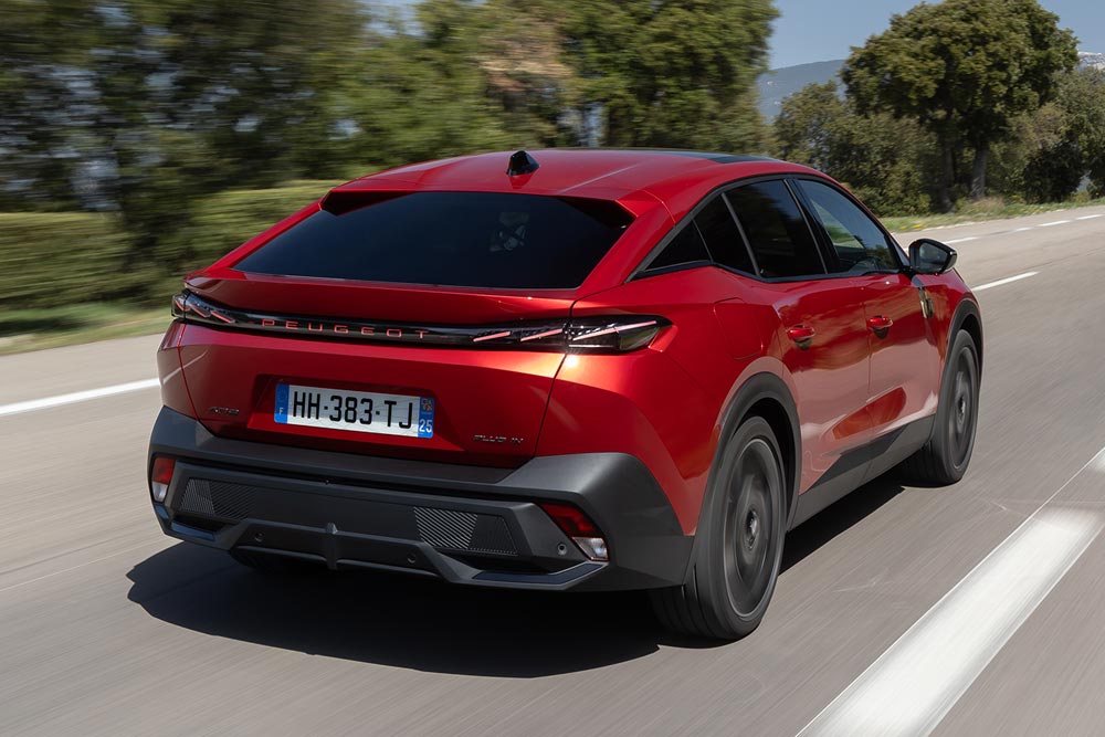 https://autogreeknews.gr/wp-content/uploads/2026/05/Peugeot-408-MY26-15.jpg