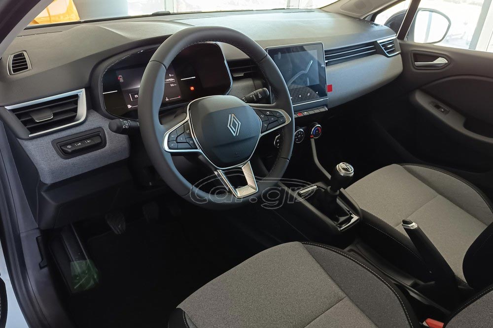 https://autogreeknews.gr/wp-content/uploads/2026/05/Renault-Clio-2025-3.jpg