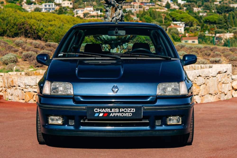 https://autogreeknews.gr/wp-content/uploads/2026/05/Renault_Clio_Williams_Phase_2_1995_for_sale-10.jpg