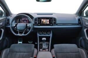 Skoda Karoq 1.5 TSI Sportline interior (1)