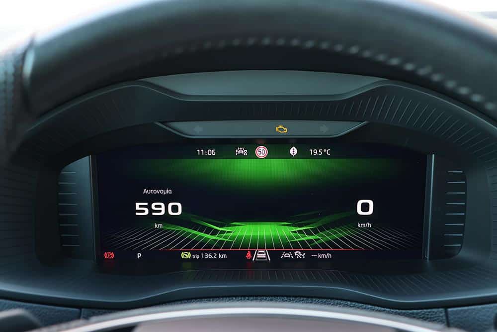 https://autogreeknews.gr/wp-content/uploads/2026/05/Skoda-Karoq-1.5-TSI-Sportline-interior-13.jpg