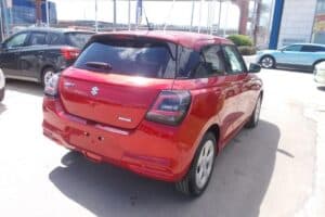 Suzuki-Swift-Hybrid-CVT-2025-1
