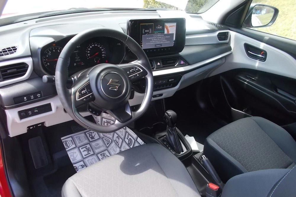 https://autogreeknews.gr/wp-content/uploads/2026/05/Suzuki-Swift-Hybrid-CVT-2025-4.jpg
