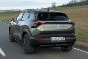 Suzuki-e-Vitara-1