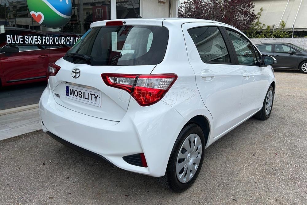 https://autogreeknews.gr/wp-content/uploads/2026/05/Toyota-Yaris-2019-5.jpg