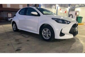 Toyota-Yaris-Hybrid-2024-1