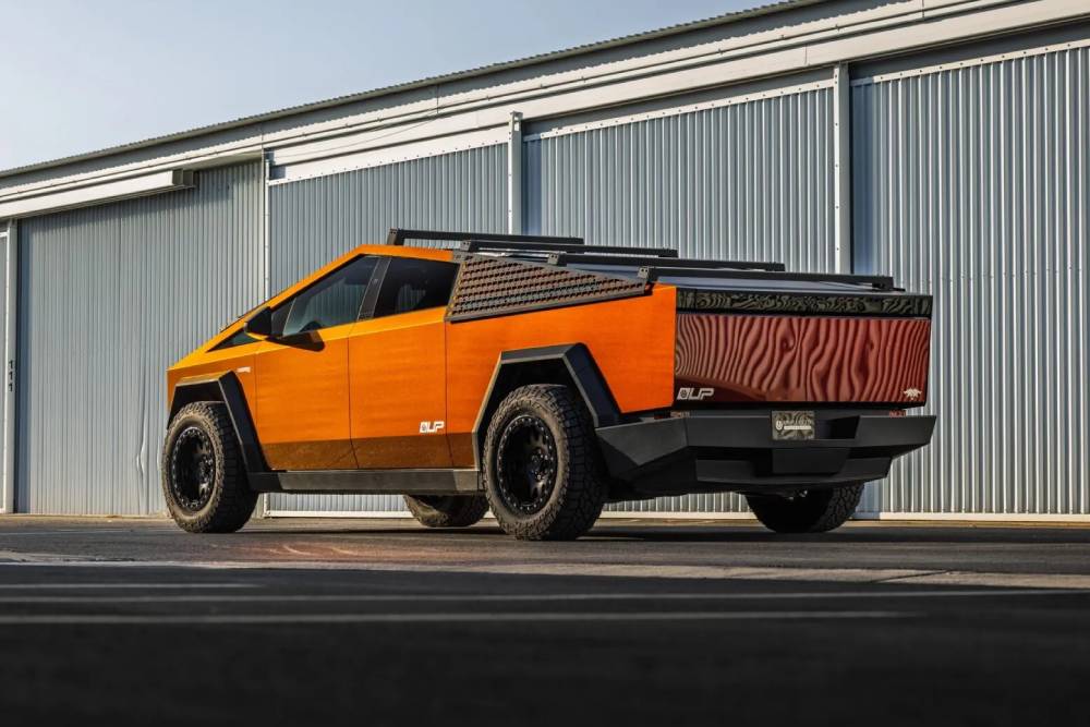 https://autogreeknews.gr/wp-content/uploads/2026/05/Unplugged-Performance-Tesla-Cybertruck-New-9-2048x.jpg