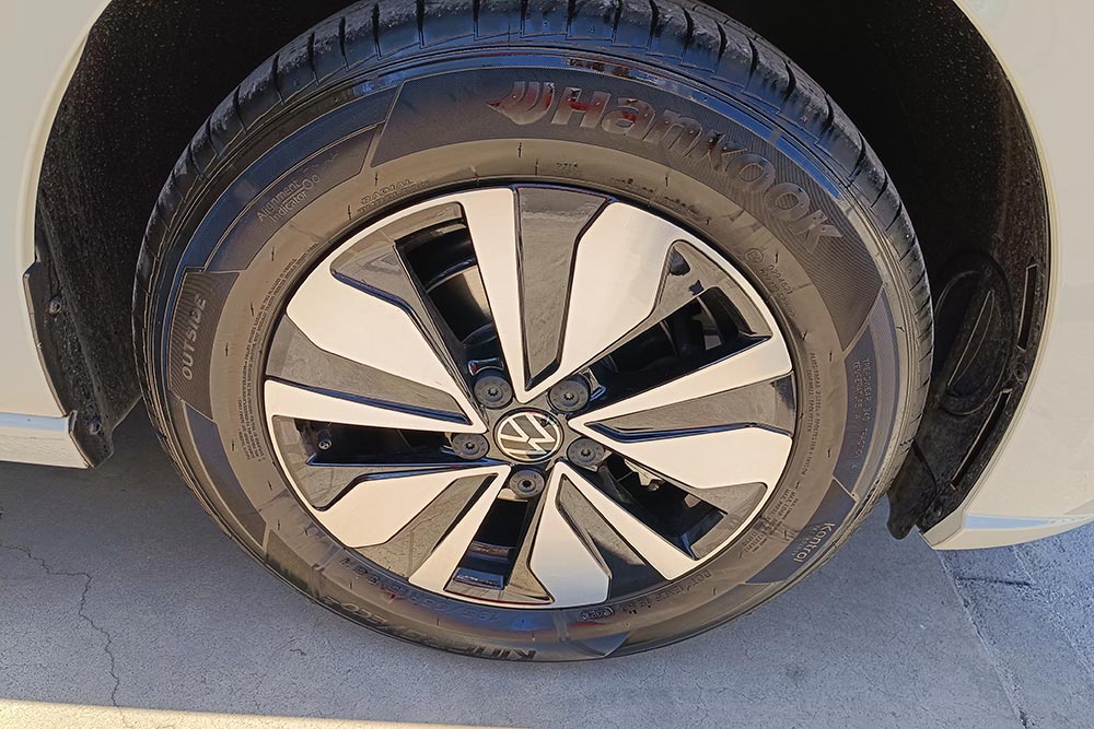 https://autogreeknews.gr/wp-content/uploads/2026/05/VW-Polo-2025-3.jpg