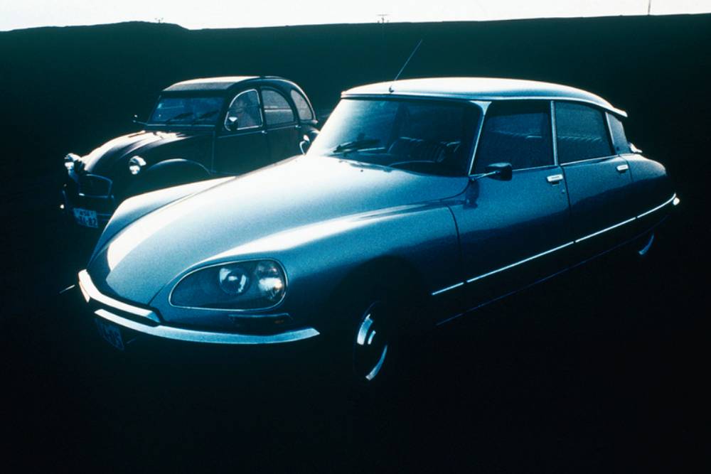 https://autogreeknews.gr/wp-content/uploads/2026/05/citroen_ds_id_22.jpg