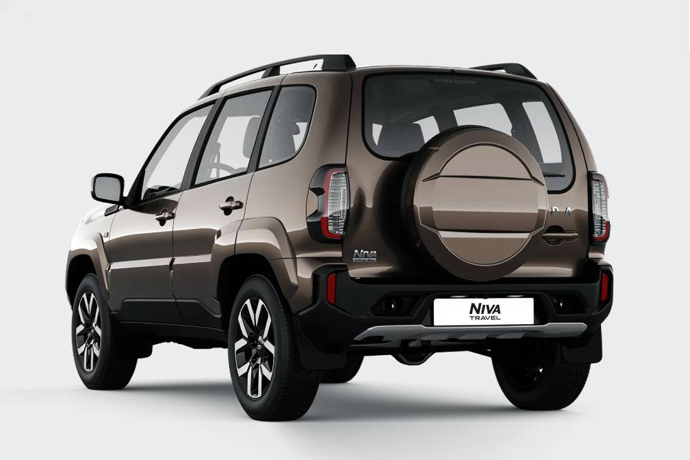 https://autogreeknews.gr/wp-content/uploads/2026/05/lada_niva_travel_techno.jpg