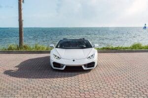 Ταλαίπωρη Lamborghini Huracan με 86.000 χλμ.