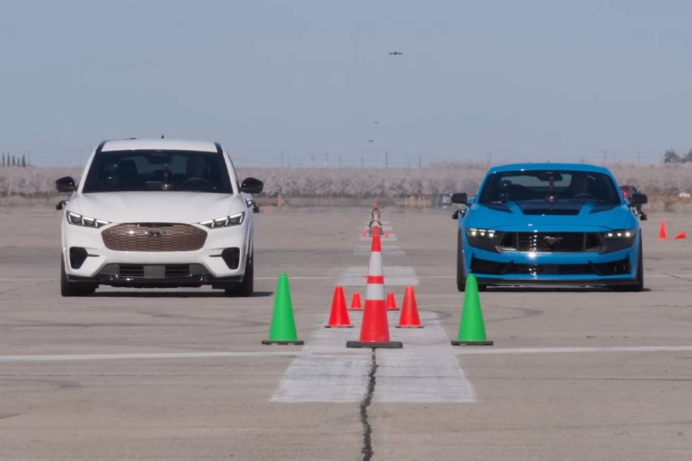 Μίλια μπροστά από τη Mach-E η Mustang σε πωλήσεις