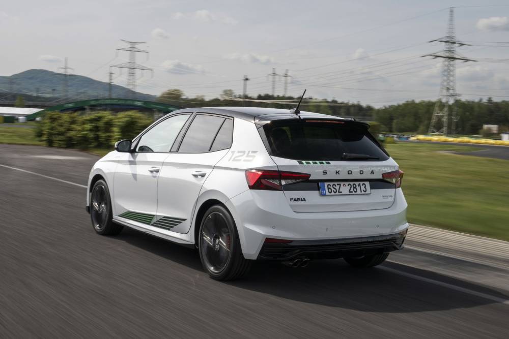 https://autogreeknews.gr/wp-content/uploads/2026/05/new-skoda-fabia-motorsport-edition-4.jpg