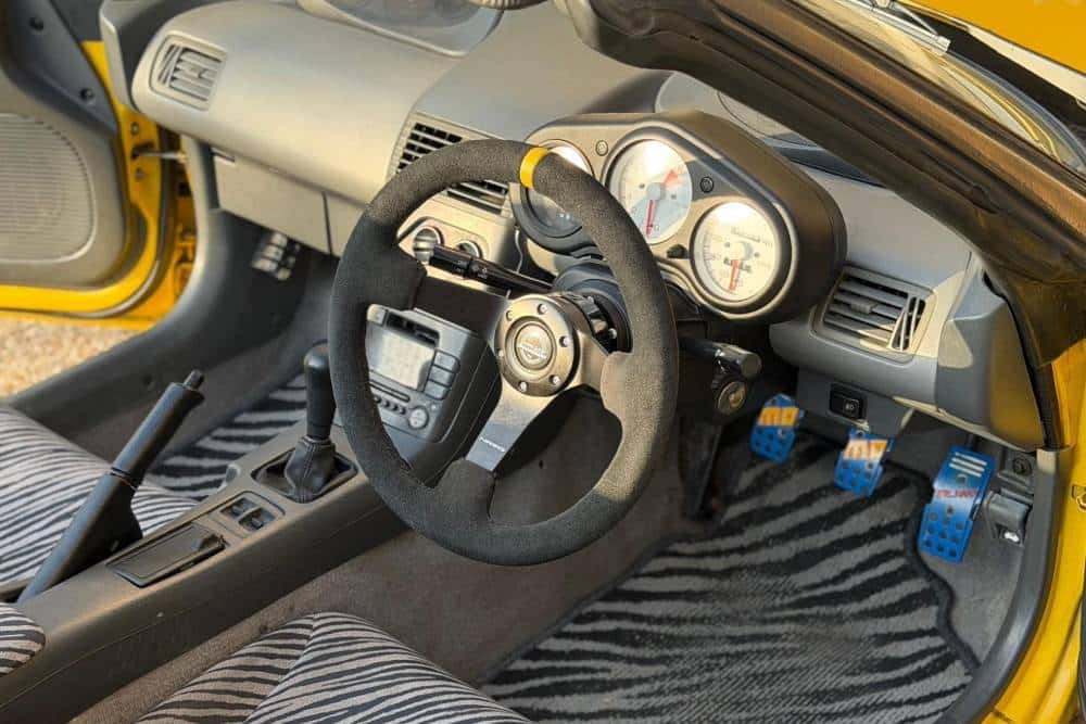 https://autogreeknews.gr/wp-content/uploads/2026/06/1991-honda-beat-for-sale-6.jpg