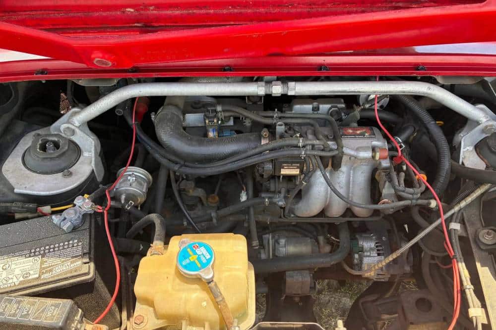 https://autogreeknews.gr/wp-content/uploads/2026/06/1992-Autozam-AZ1-Cars-Bids-00004-2048x1536-1.jpg