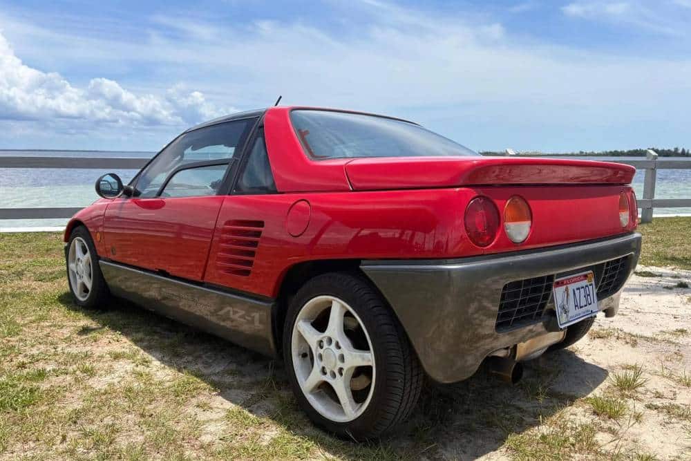 https://autogreeknews.gr/wp-content/uploads/2026/06/1992-Autozam-AZ1-Cars-Bids-00013-2048x1536-1.jpg
