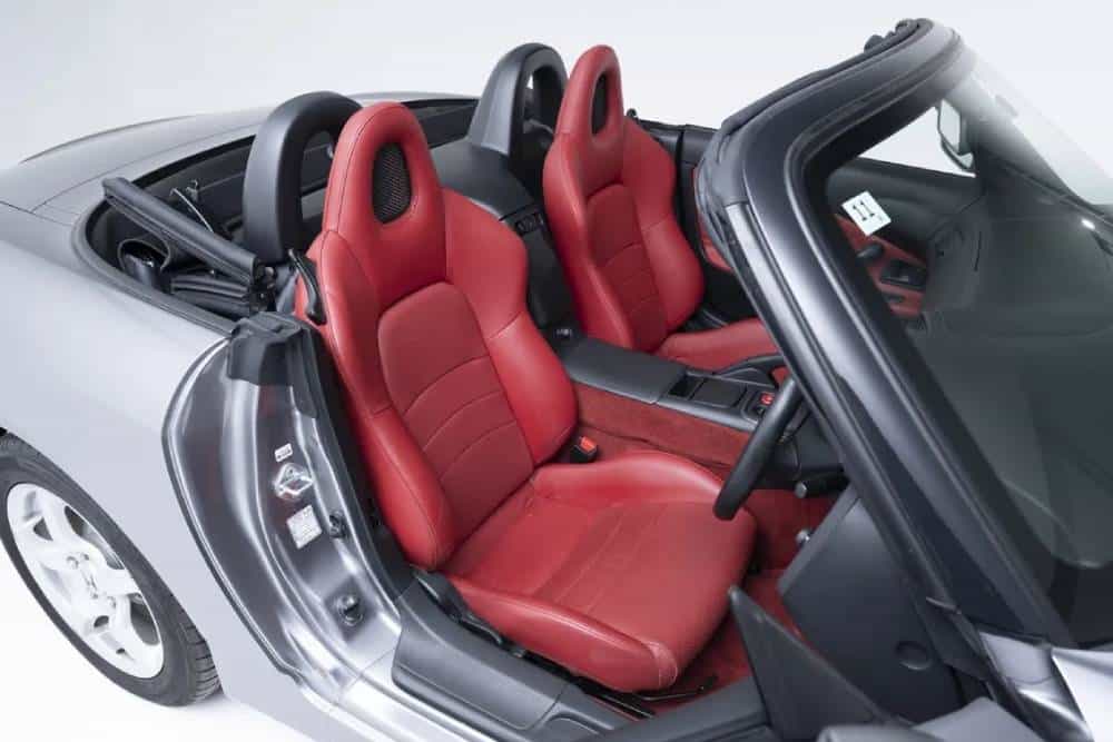 https://autogreeknews.gr/wp-content/uploads/2026/06/2000-Honda-S2000-Auction-Japan-21.jpg