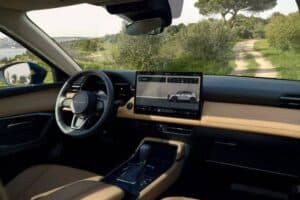 Mazda: «Καλύτερες τελικά οι οθόνες από τα κουμπιά»