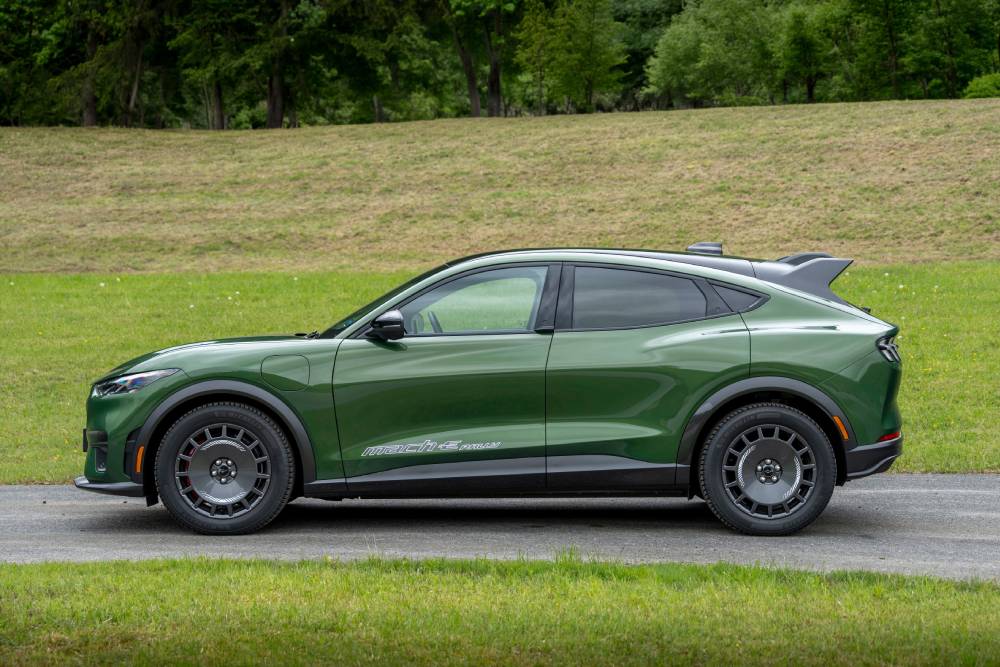 https://autogreeknews.gr/wp-content/uploads/2026/06/2026_Ford_Mustang_Mach-E_Rally_2-1.jpg