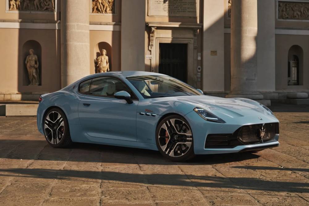 https://autogreeknews.gr/wp-content/uploads/2026/06/2027-Maserati-GranTurismo-GranCabrio-7-2048x1531-1.jpg