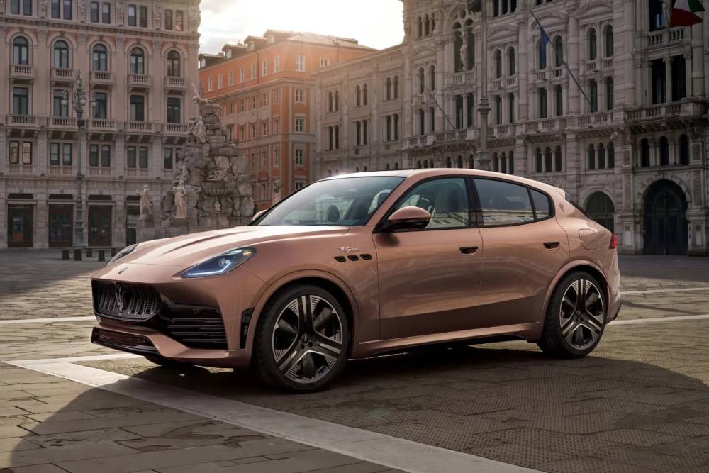 https://autogreeknews.gr/wp-content/uploads/2026/06/2027-Maserati-Grecale-6-2048x1374-1.jpg