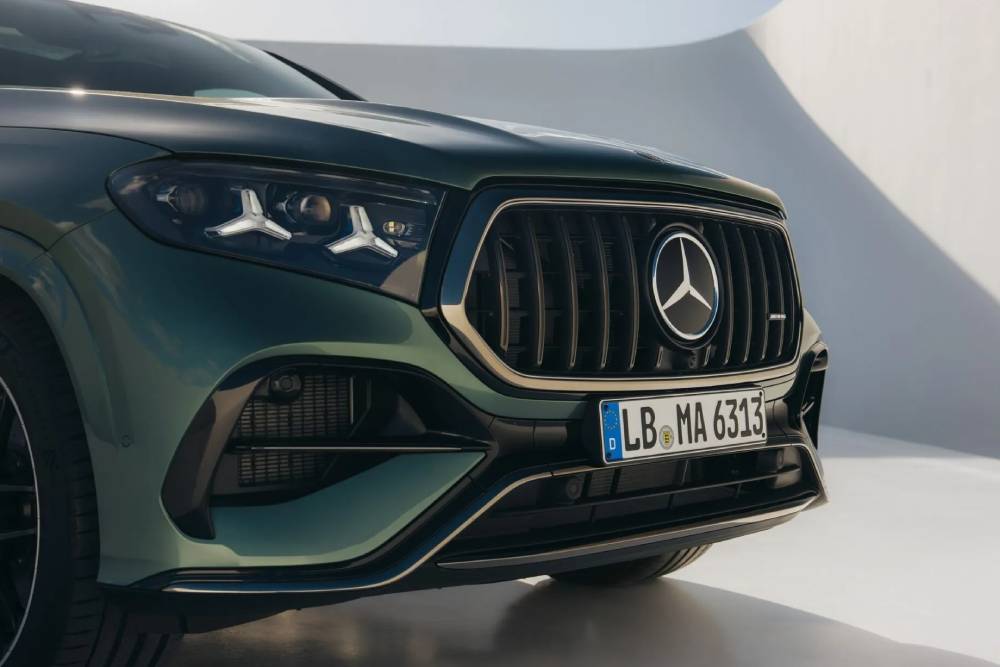 https://autogreeknews.gr/wp-content/uploads/2026/06/2027-Mercedes-AMG-GLE-GLS-63-13-2048x1366-1.jpg