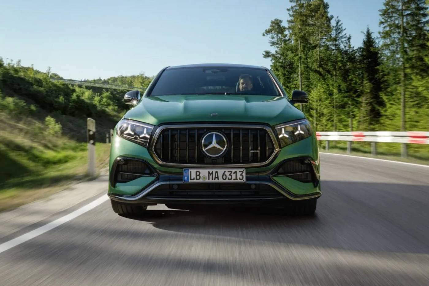 https://autogreeknews.gr/wp-content/uploads/2026/06/2027-Mercedes-AMG-GLE-GLS-63-2-2048x1366-1.jpg