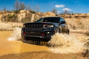 Premium ορειβάτης το νέο Jeep Grand Cherokee Trailhawk