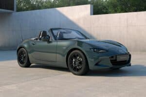 Βελτιωμένο Mazda MX-5 και με πιο δυνατό 1.500άρη