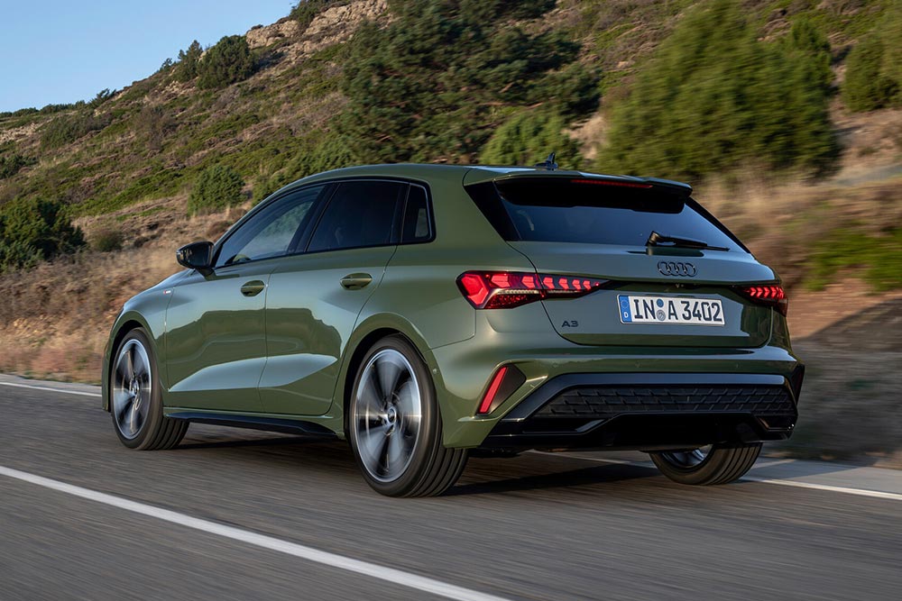 https://autogreeknews.gr/wp-content/uploads/2026/06/Audi-A3-2026-11.jpg