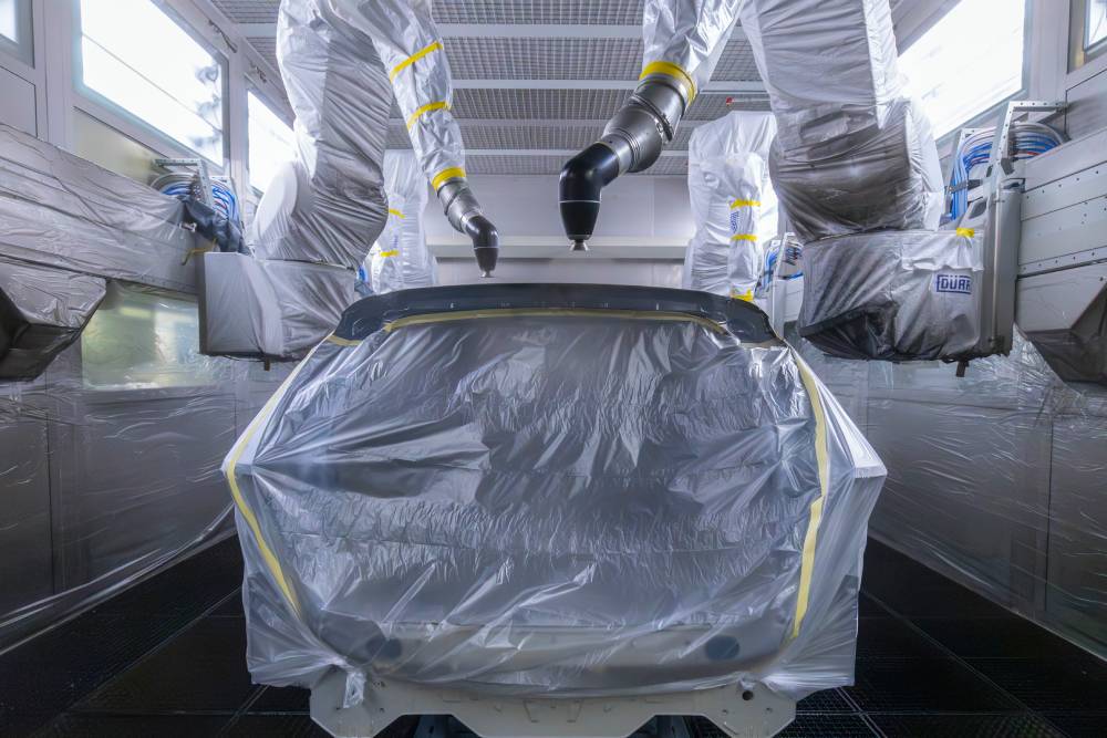 https://autogreeknews.gr/wp-content/uploads/2026/06/EisenachPlant-3.jpg