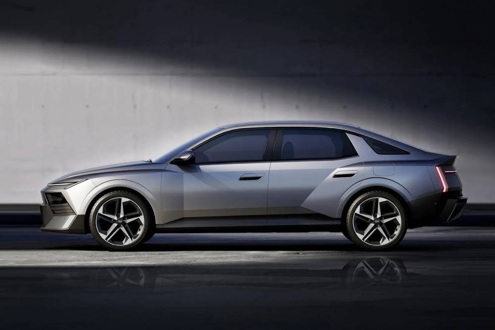 https://autogreeknews.gr/wp-content/uploads/2026/06/Hyundai-Avante-Elantra-3-2048x1152-1.jpg