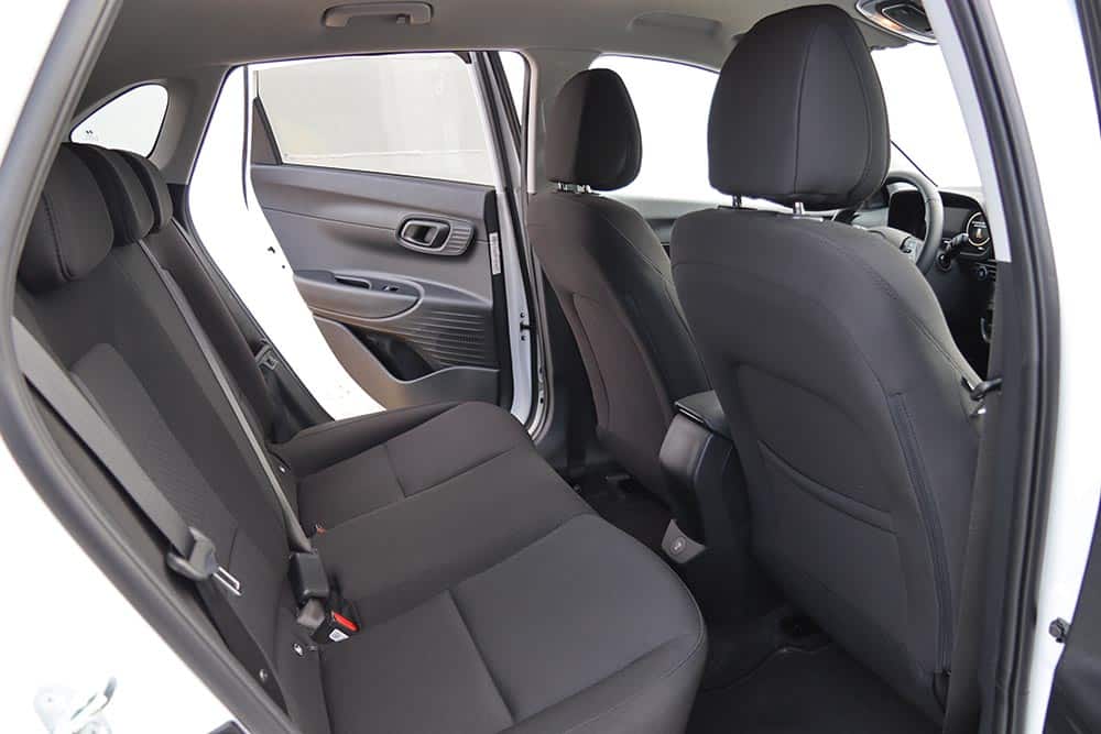 https://autogreeknews.gr/wp-content/uploads/2026/06/Hyundai-i20-1.0T-100-HP-FL-32.jpg