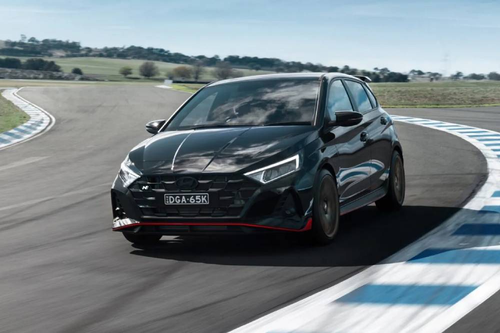 Συλλεκτικό «αντίο» με το νέο Hyundai i20 N Shadow Edition