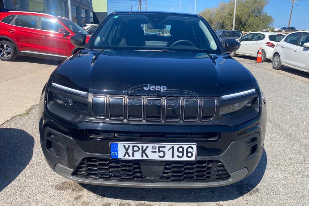 https://autogreeknews.gr/wp-content/uploads/2026/06/Jeep-Avenger-2025-used-2.jpg
