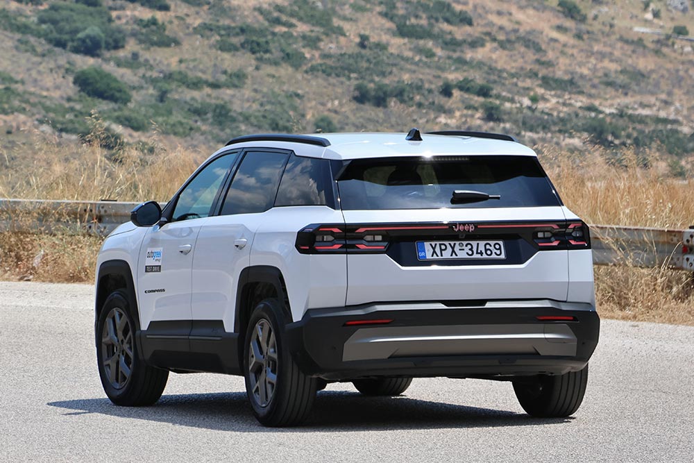 https://autogreeknews.gr/wp-content/uploads/2026/06/Jeep-Compass-e–Hybrid-145-24.jpg