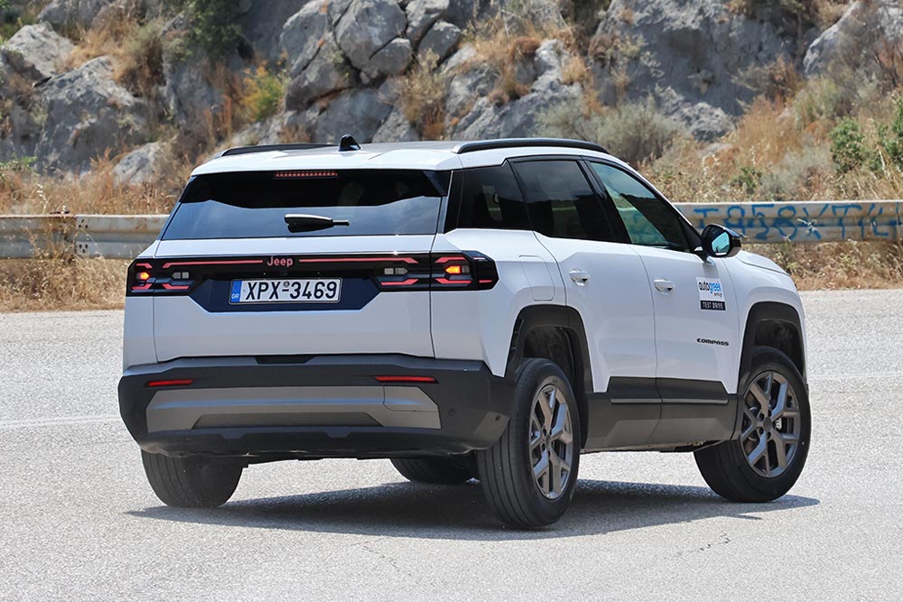 https://autogreeknews.gr/wp-content/uploads/2026/06/Jeep-Compass-e–Hybrid-145-29.jpg