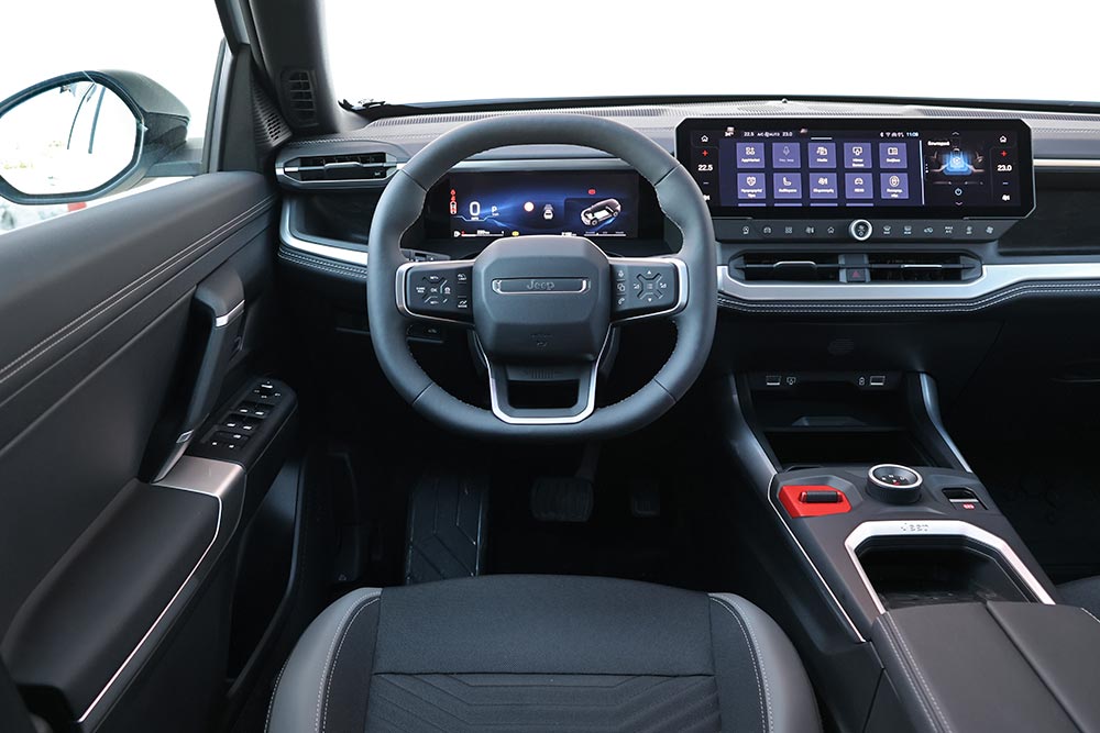 https://autogreeknews.gr/wp-content/uploads/2026/06/Jeep-Compass-e–Hybrid-145-interior-11.jpg