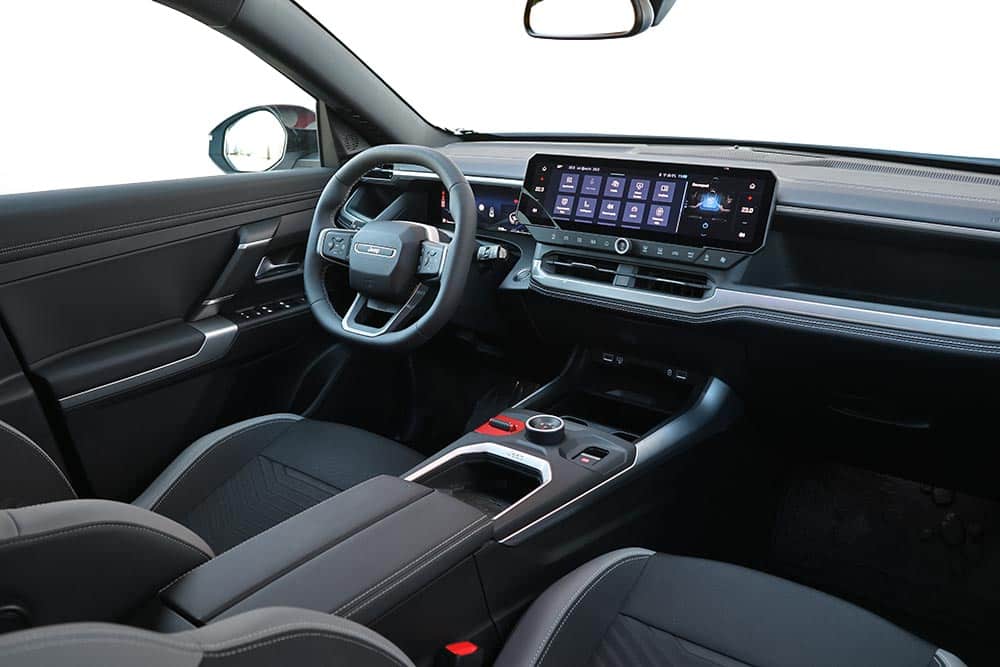 https://autogreeknews.gr/wp-content/uploads/2026/06/Jeep-Compass-e–Hybrid-145-interior-12.jpg