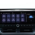 Jeep Compass e–Hybrid 145 interior (13)