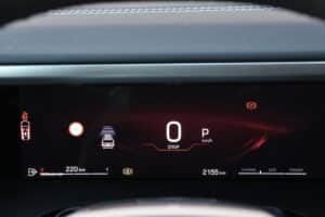 Jeep Compass e–Hybrid 145 interior (21)