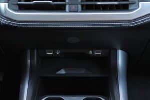 Jeep Compass e–Hybrid 145 interior (9)