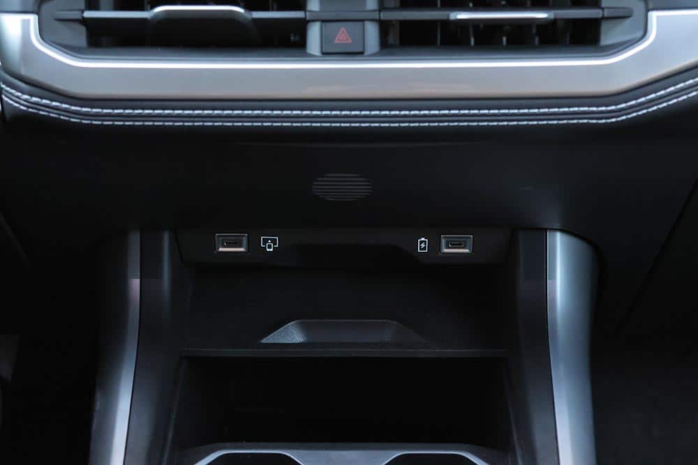 https://autogreeknews.gr/wp-content/uploads/2026/06/Jeep-Compass-e–Hybrid-145-interior-9.jpg