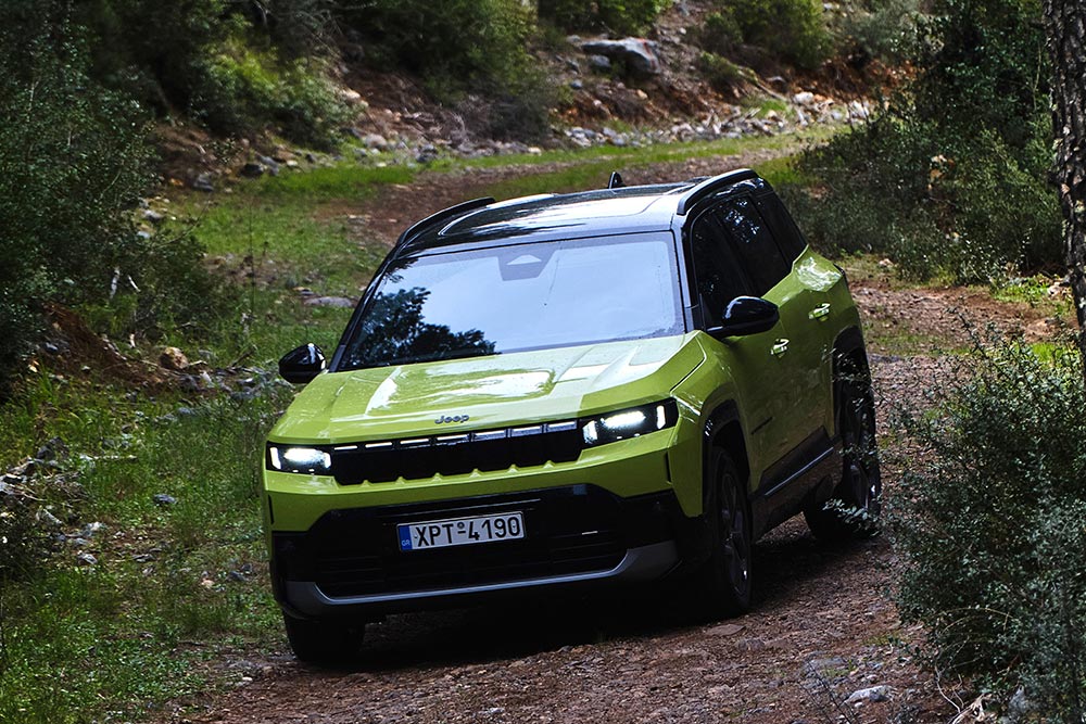 https://autogreeknews.gr/wp-content/uploads/2026/06/Jeep_Compass_2026-15.jpg