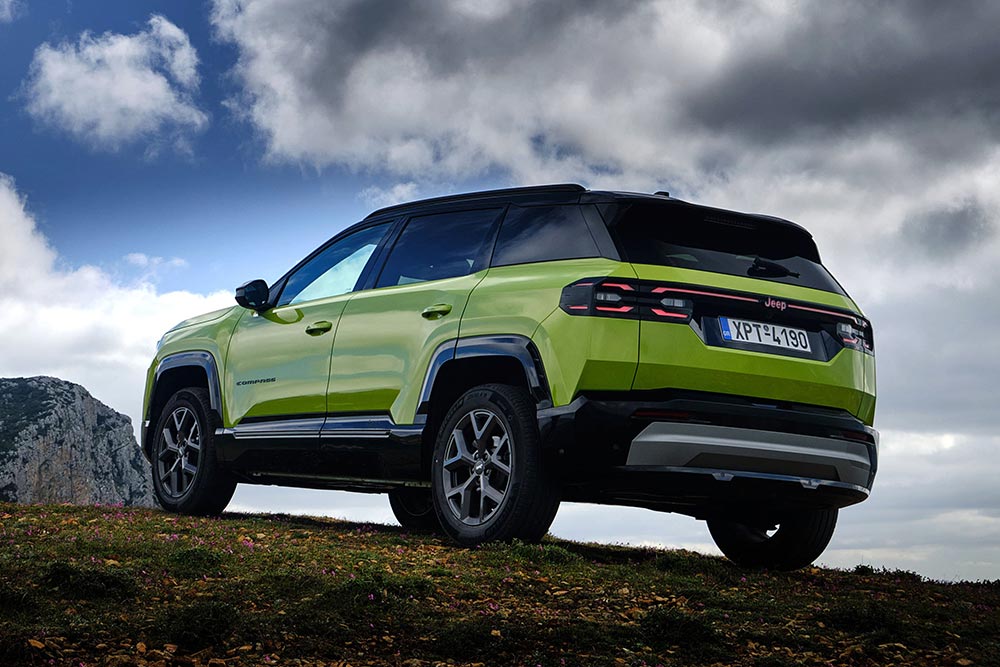 https://autogreeknews.gr/wp-content/uploads/2026/06/Jeep_Compass_2026-27.jpg