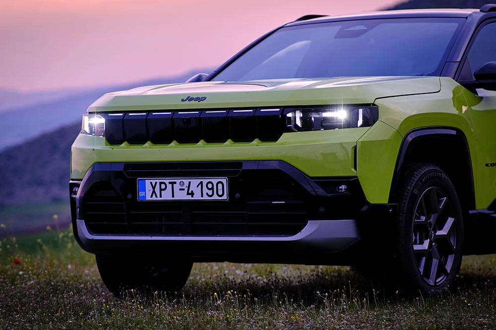 https://autogreeknews.gr/wp-content/uploads/2026/06/Jeep_Compass_2026-29.jpg