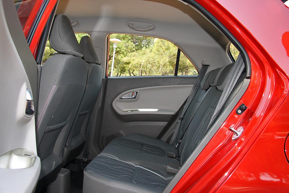 https://autogreeknews.gr/wp-content/uploads/2026/06/Kia-Picanto-2012-6.jpg